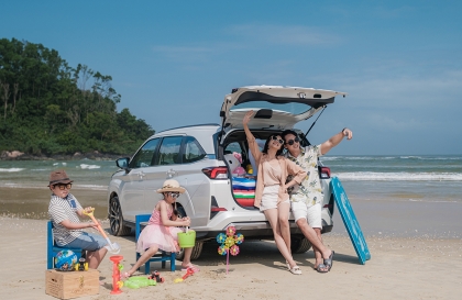 Toyota Veloz Cross: Đủ rộng cho gia đình lớn - Đủ nhẹ cho bài toán tài chính